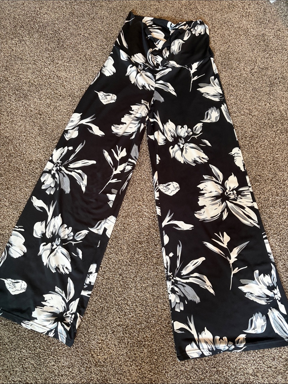 White Mark Black Wide Leg Pants with White Floral Print